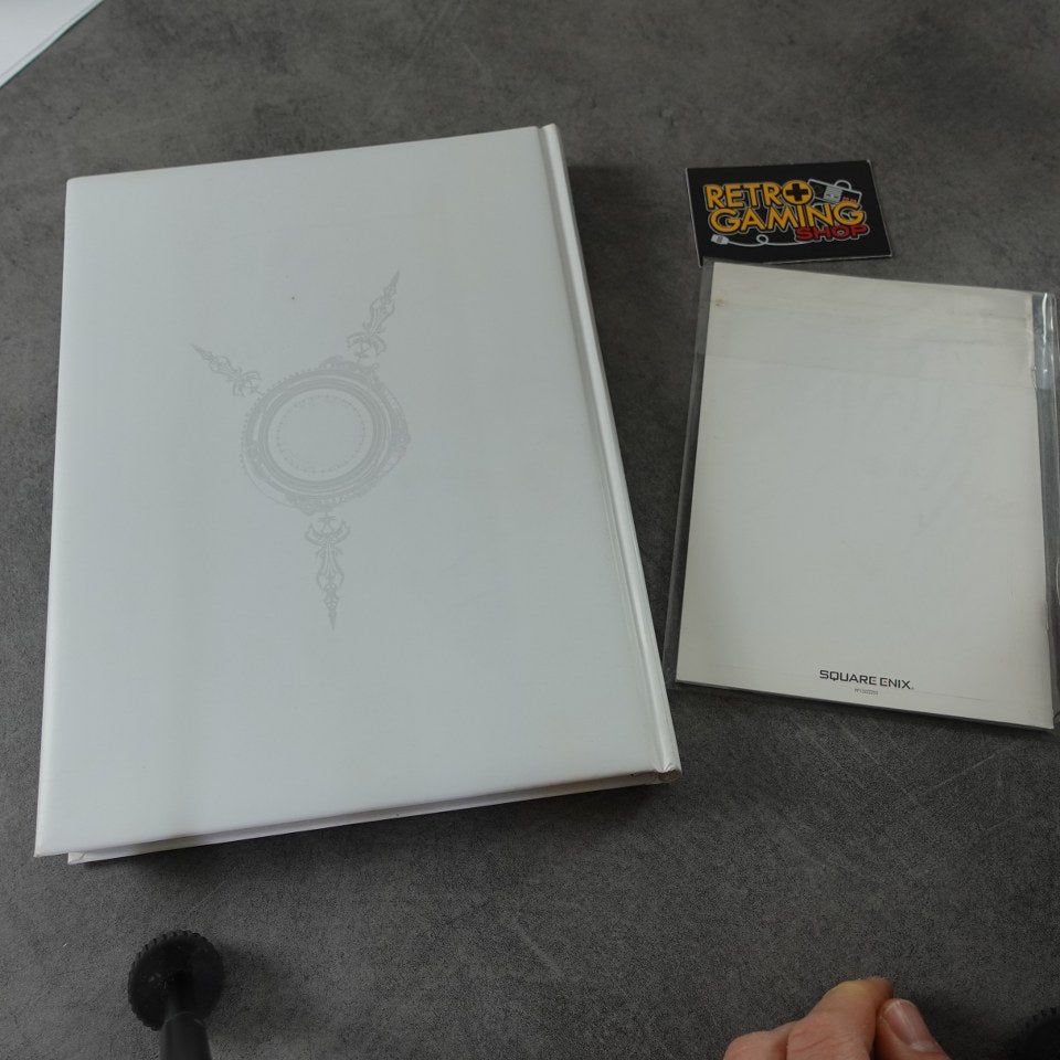 Vendita Final Fantasy XIII-2 Guida Ufficiale + Artbook - Retrogaming Shop