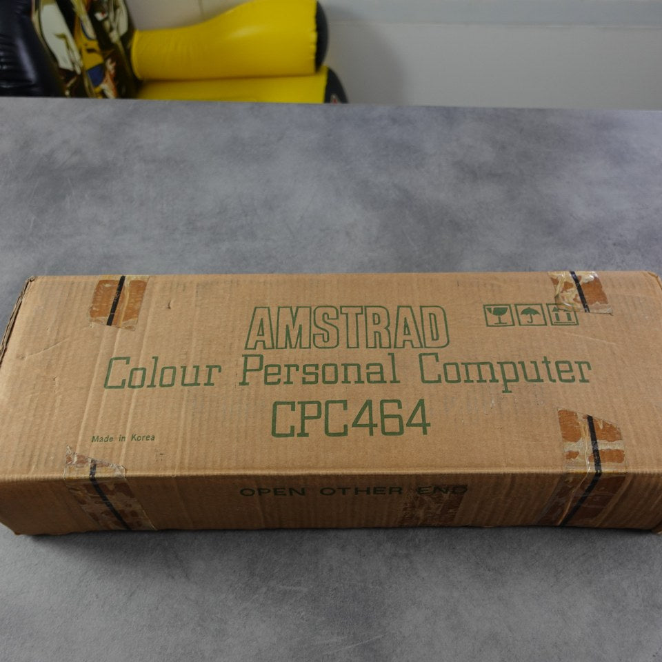 Vendita Amstrad CPC64 Personal Computer + Pack Regalo Amstrad Nuovi - Retrogaming Shop