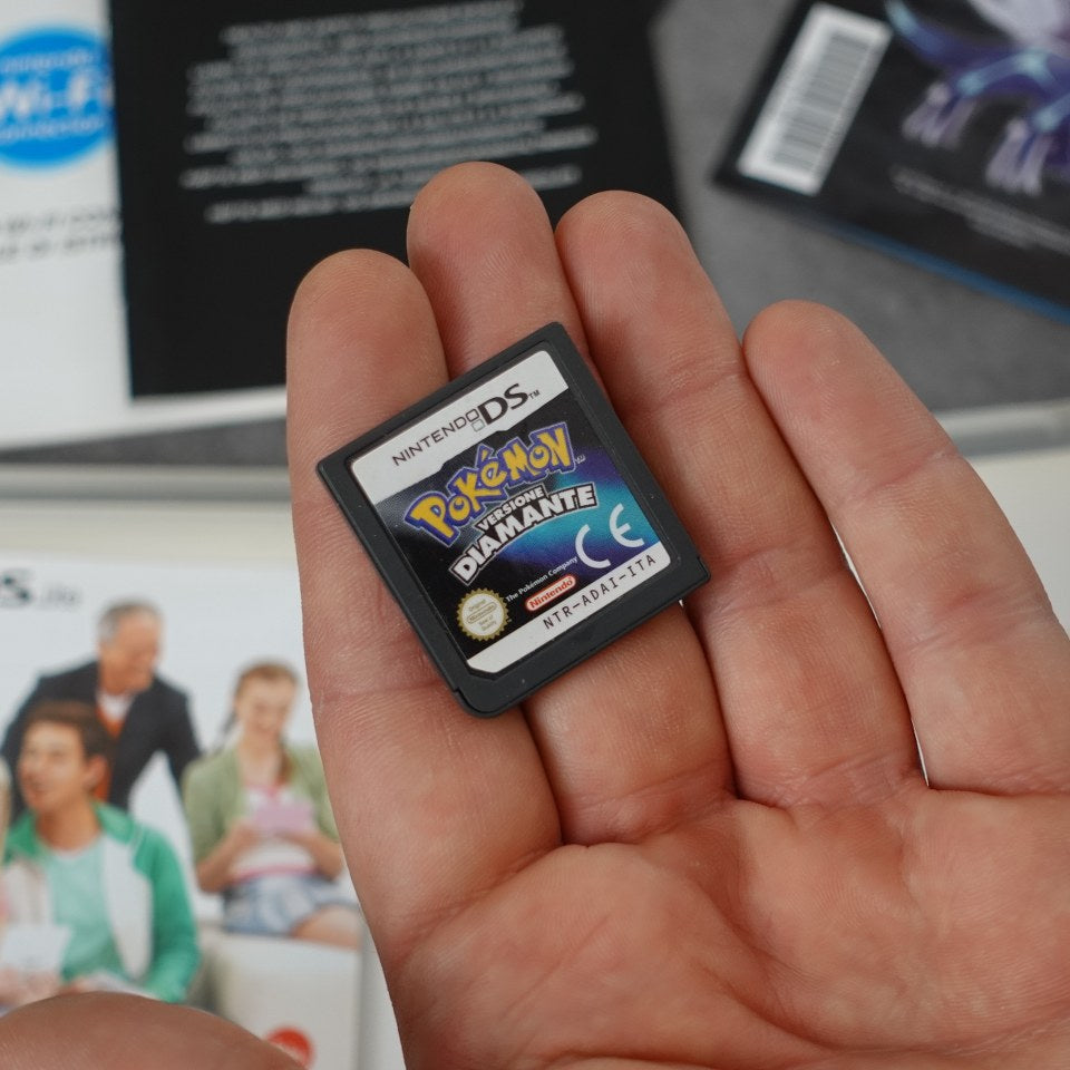Vendita Pokemon Versione Diamante - Retrogaming Shop