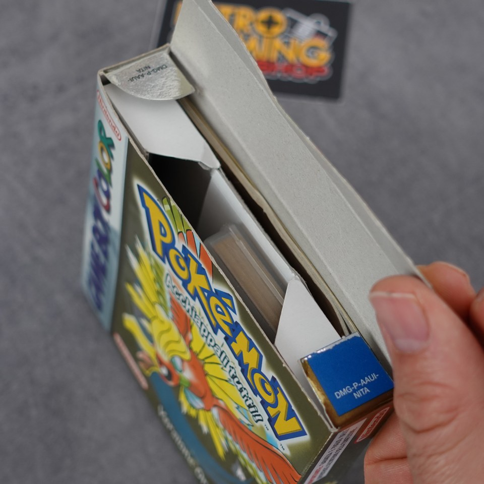 Pokemon Versione Oro Nintendo