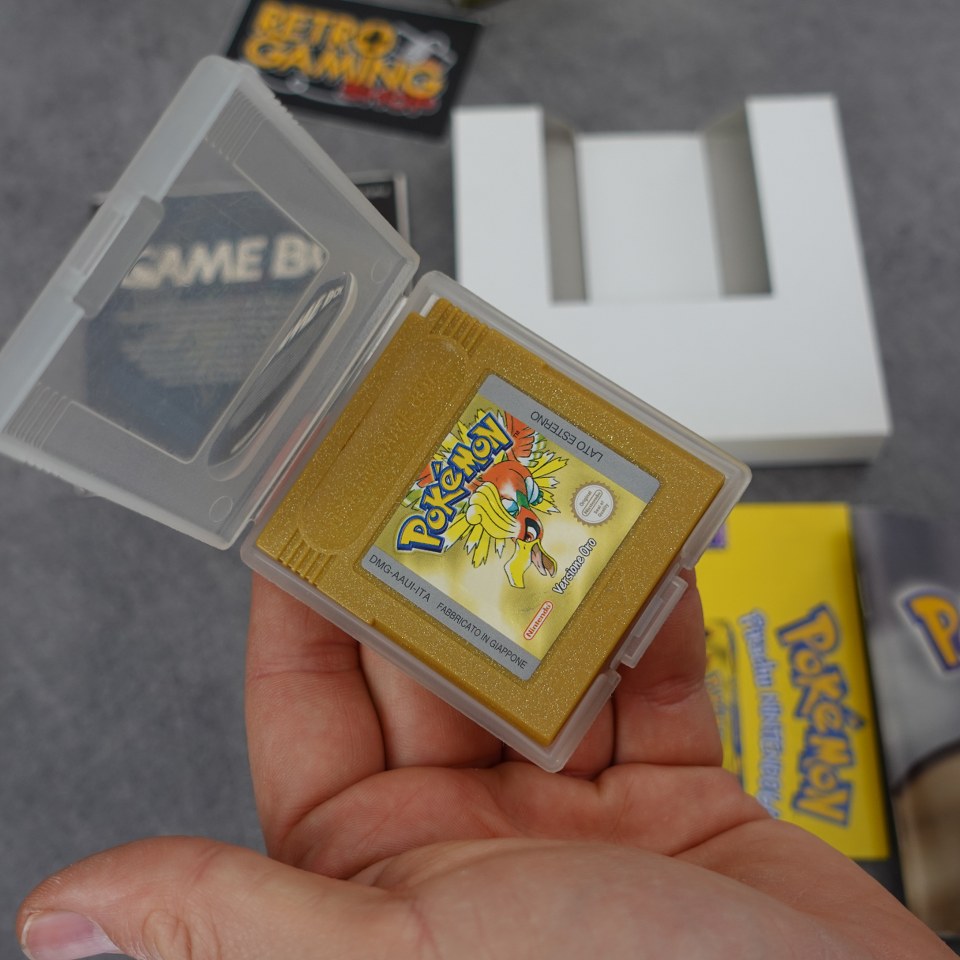 Pokemon Versione Oro Nintendo