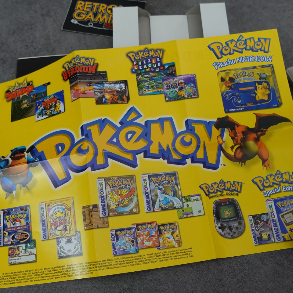 Pokemon Versione Oro Nintendo
