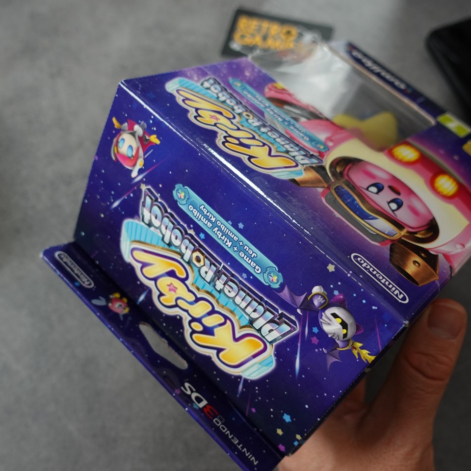 Vendita Kirby Planet Robobot Bundle - Retrogaming Shop