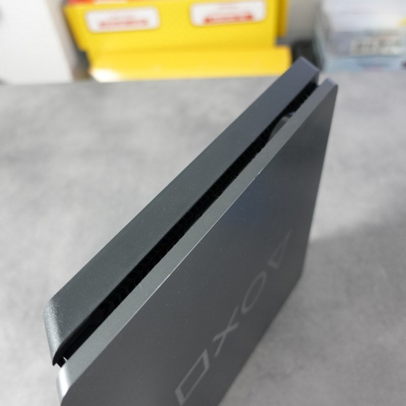 Playstation 4 Limited Edition Days of Play 1 TB Sony