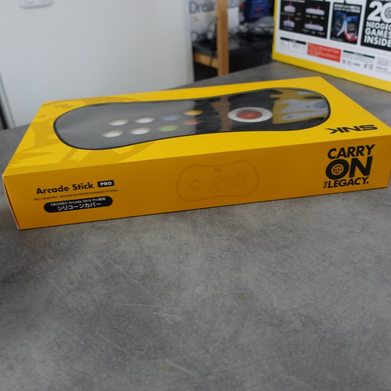 Neo Geo Arcade Stick Pro + Silicon Cover Nuovo