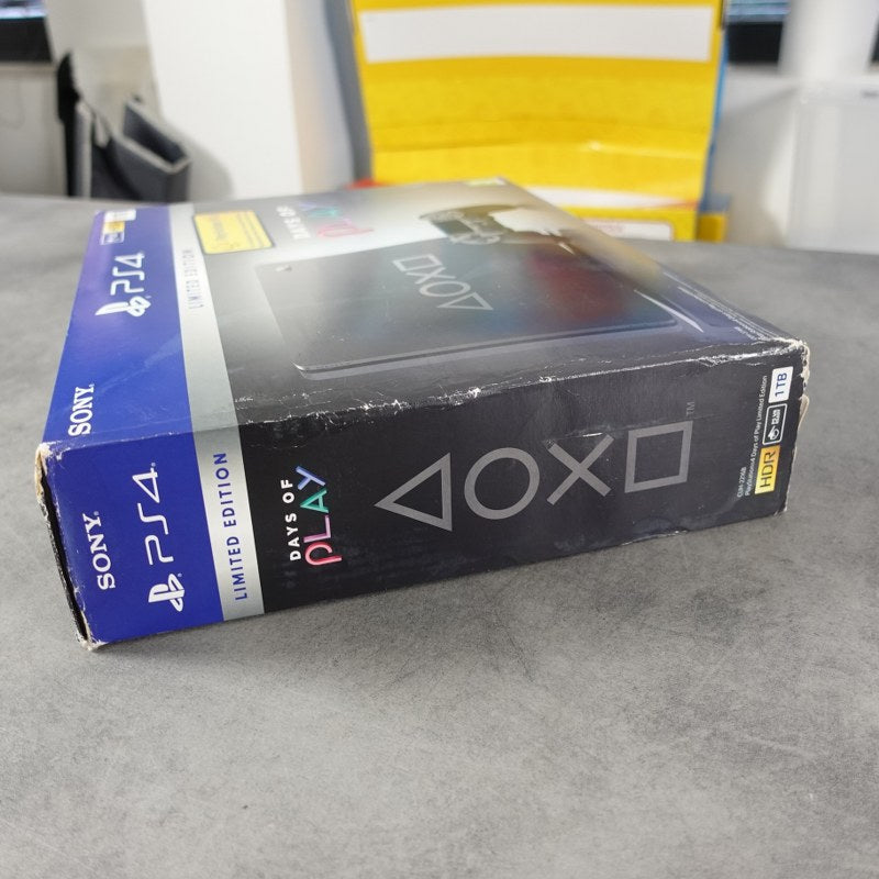 Vendita Playstation 4 Limited Edition Days of Play 1 TB - Retrogaming Shop