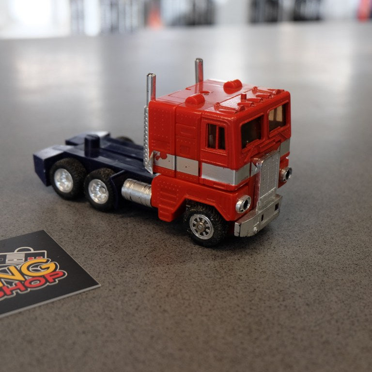 Optimus Prime  Transformers G1 Nintendo