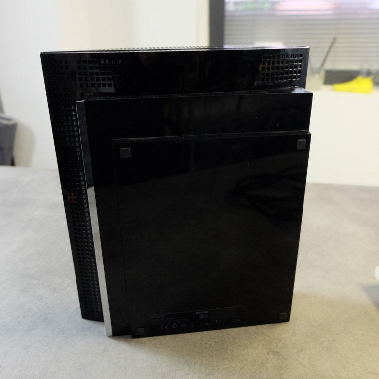 Playstation 3 Fat 60 GB Starter Pack