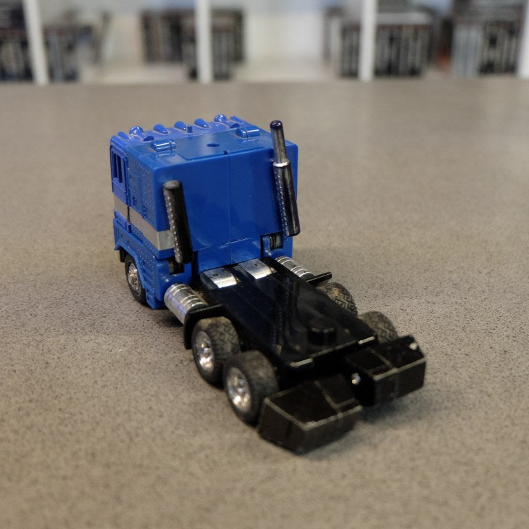 Ultra Magnus Diaclone  Transformers G1 Nintendo