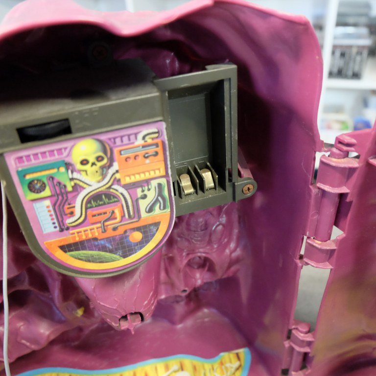Vendita Snake Mountain / Castello di Grayskull  Masters of The Universe MOTU - Retrogaming Shop
