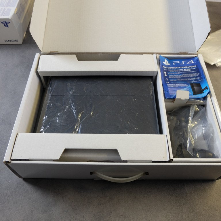 Vendita Playstation 4 500 GB - Retrogaming Shop