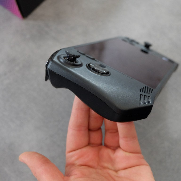 Vendita Msi Claw + Custodia - Retrogaming Shop