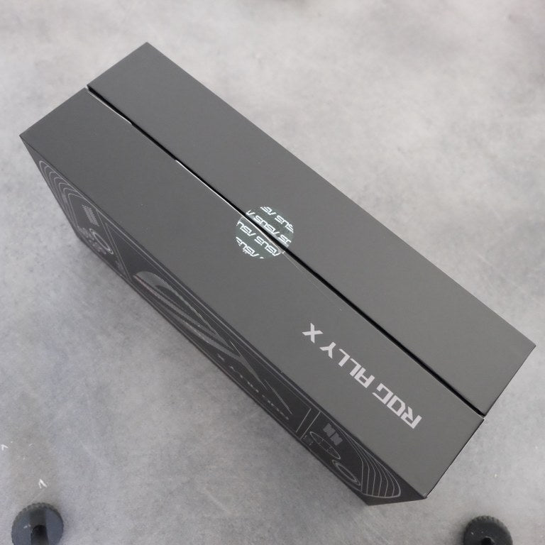Vendita Asus Rog Ally X + Custodia - Retrogaming Shop