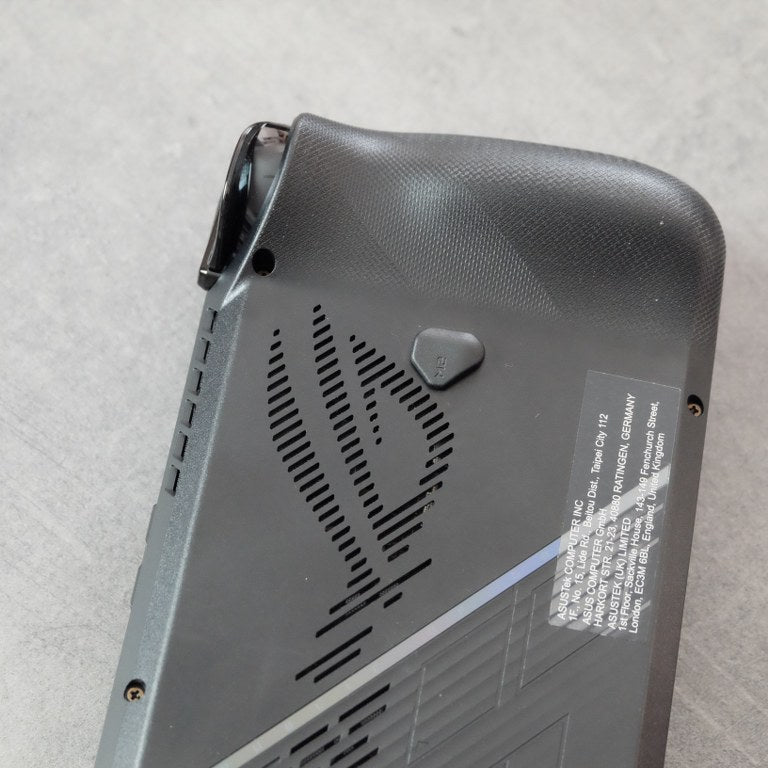 Vendita Asus Rog Ally X + Custodia - Retrogaming Shop