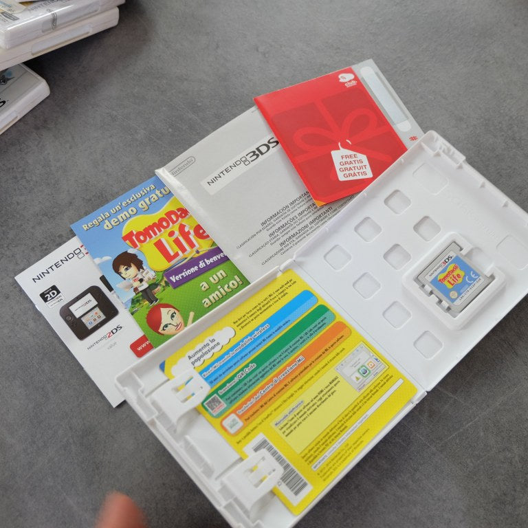 Vendita Tomodachi Life - Retrogaming Shop