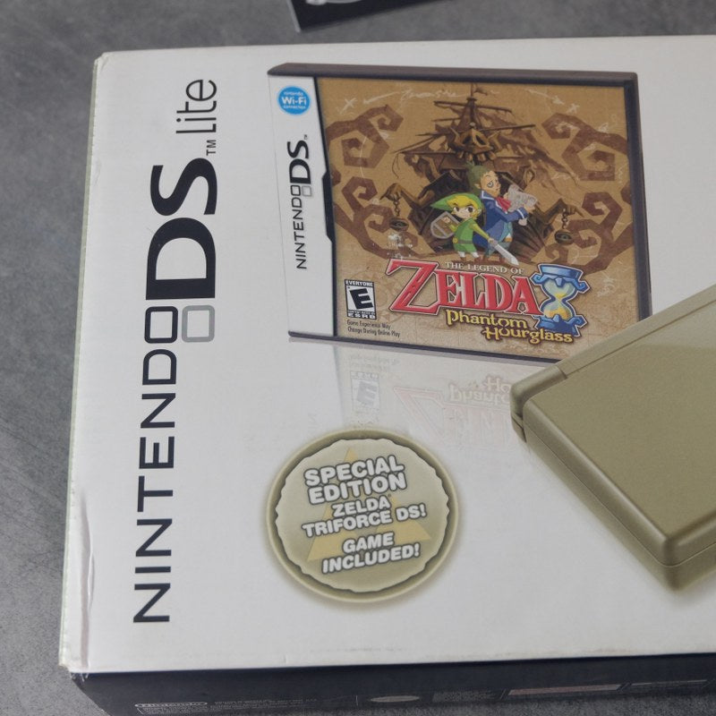 Nintendo DS Lite The Legend of Zelda Phantom Hourglass Nuovo