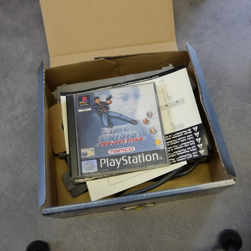 Time Crisis Project Titan + G-con45 Bundle Sony