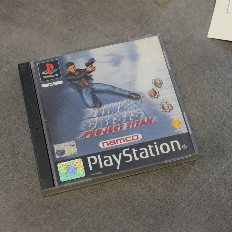 Time Crisis Project Titan + G-con45 Bundle Sony