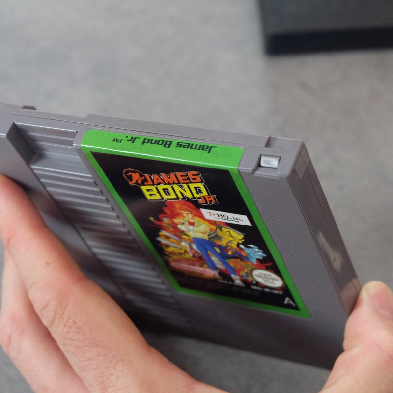 Vendita James Bond Jr. - Retrogaming Shop