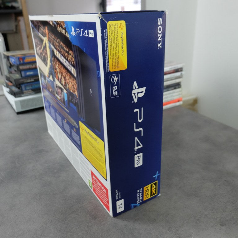 Vendita Playstation 4 Pro 1 TB - Retrogaming Shop