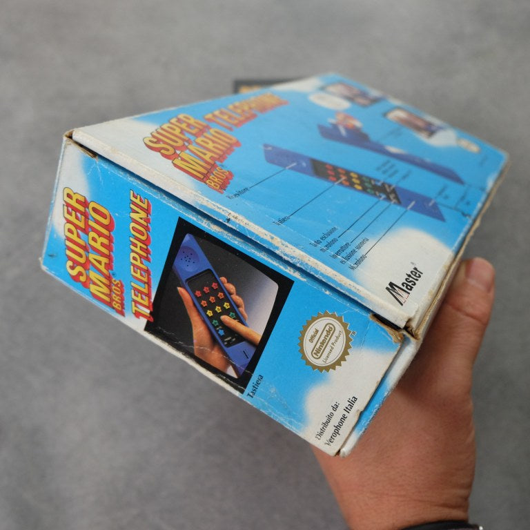Vendita Super Mario Bros. Telephone Collector's Item - Retrogaming Shop