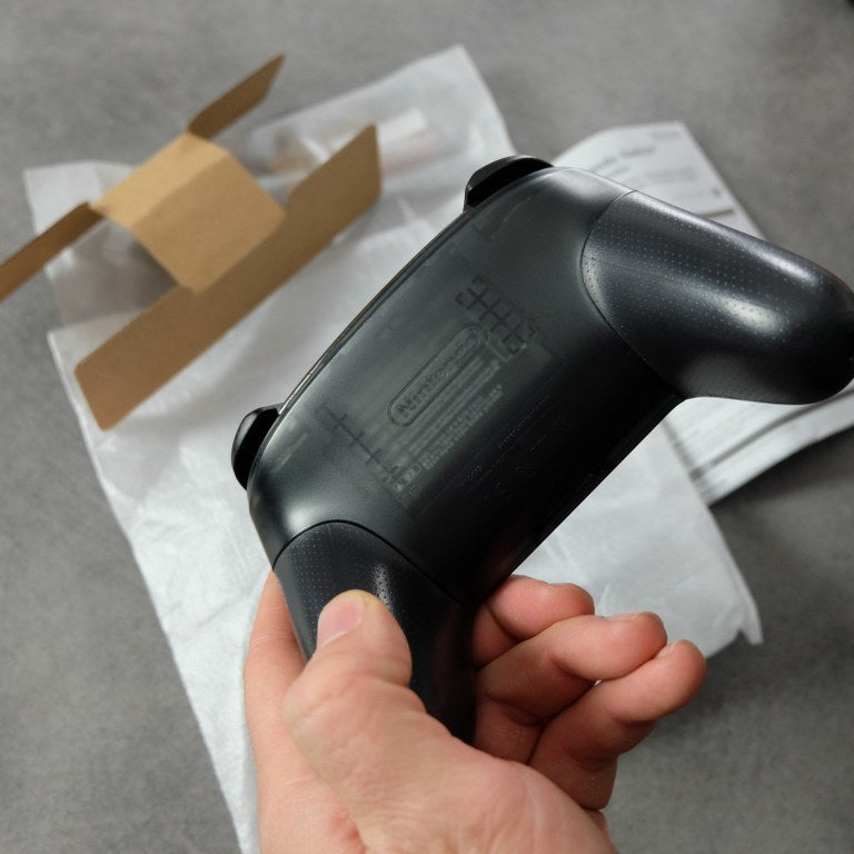 Vendita Nintendo Switch Pro Controller Monster Hunter Rise - Retrogaming Shop