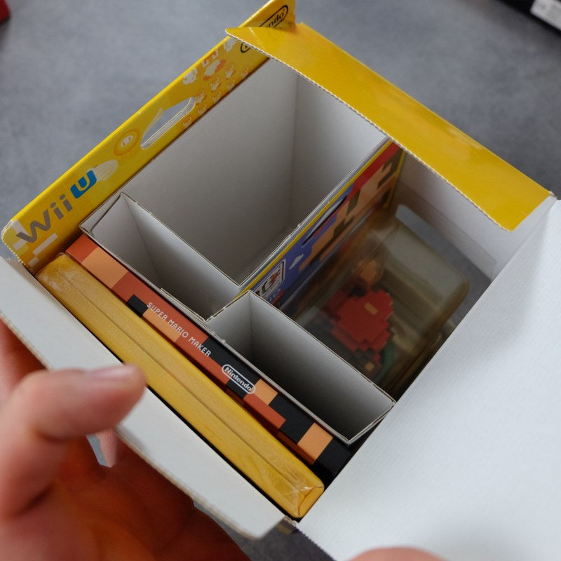 Super Mario Maker + Artbook + Amiibo Nuovo Nintendo