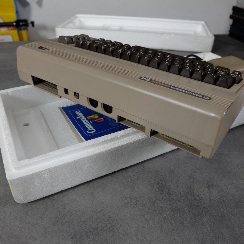 Commodore 64 Commodore