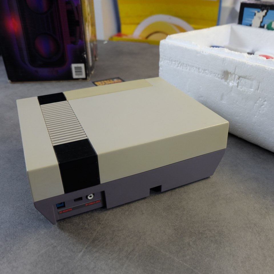 Vendita Nes Deluxe Set - Retrogaming Shop