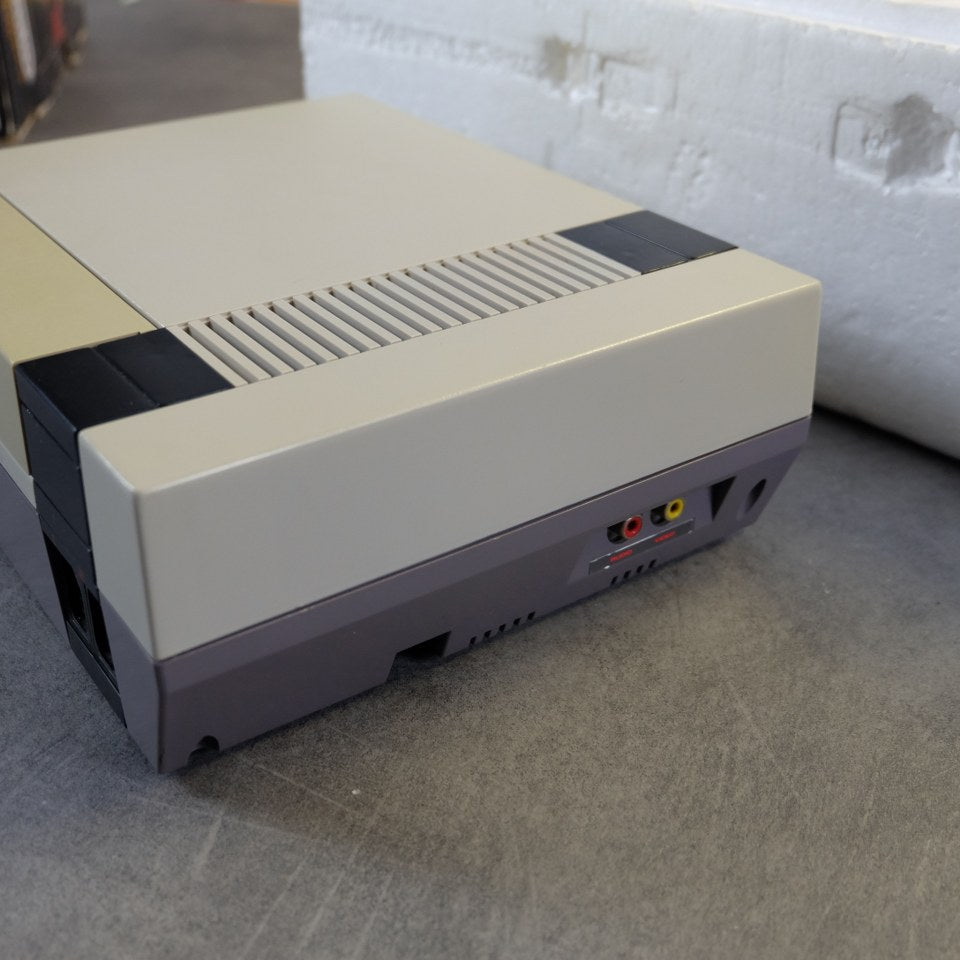 Vendita Nes Deluxe Set - Retrogaming Shop