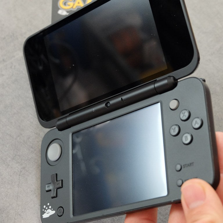 New Nintendo 2ds LL Dragon Quest Hagure Metal Edition Nintendo