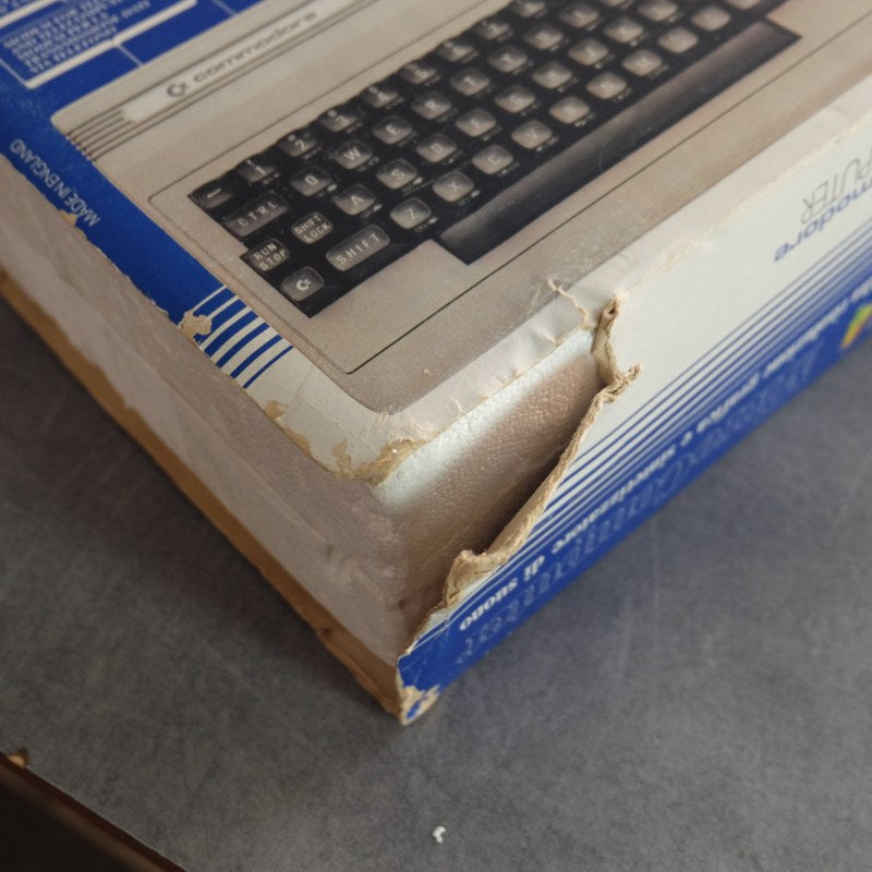 Vendita Commodore 64 - Retrogaming Shop