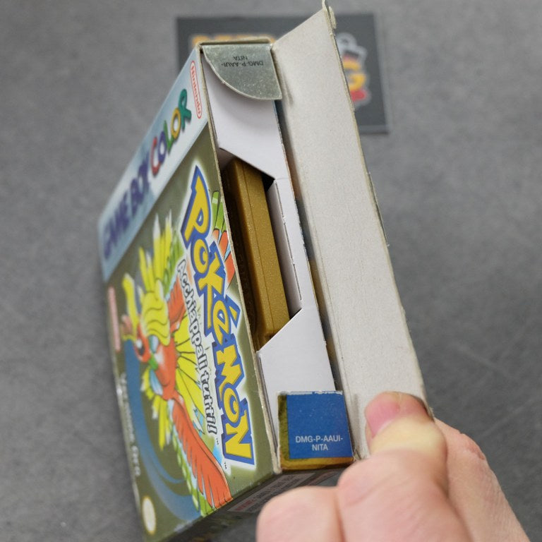 Vendita Pokemon Versione Oro - Retrogaming Shop