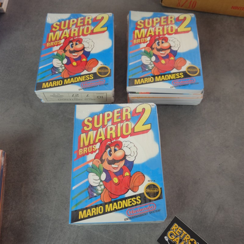 Vendita Set Quaderni Nintendo + Shipping Box Mattel - Retrogaming Shop