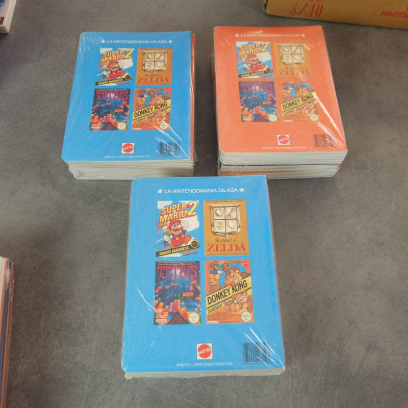 Vendita Set Quaderni Nintendo + Shipping Box Mattel - Retrogaming Shop