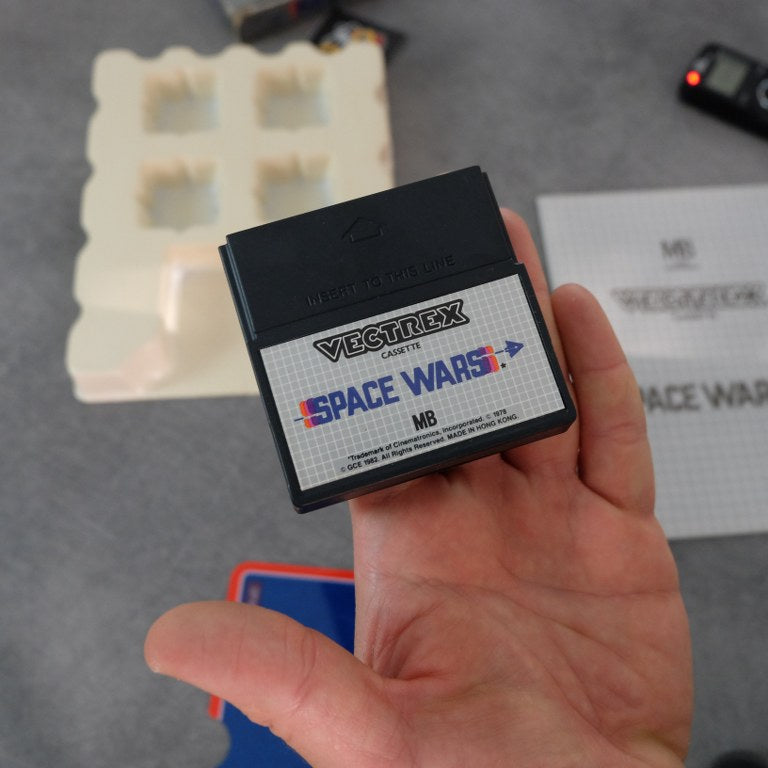 Space Wars Vectrex MB Electronics Philips
