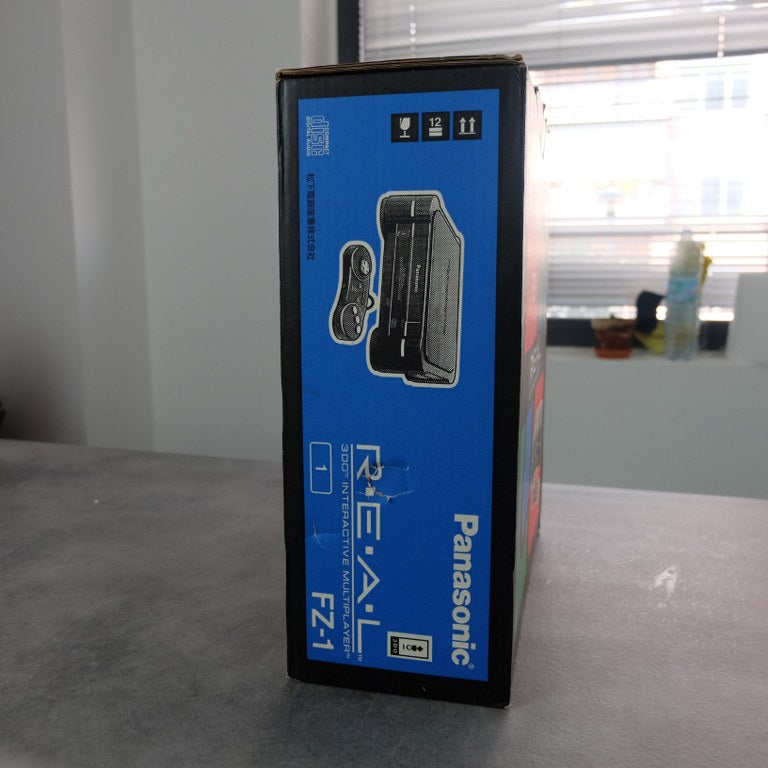 Panasonic REAL FZ-1 Panasonic