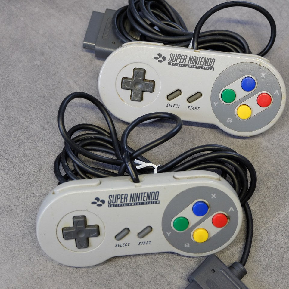 Vendita Super Nintendo Pal + Super Mario Kart - Retrogaming Shop