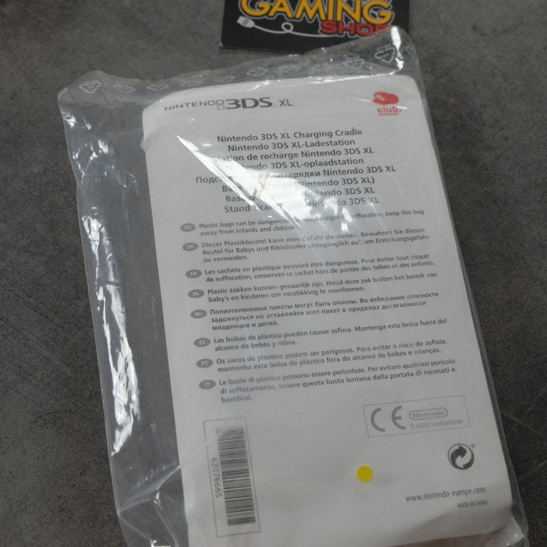 Vendita Nintendo 3ds XL Charging Cradle Nuova - Retrogaming Shop