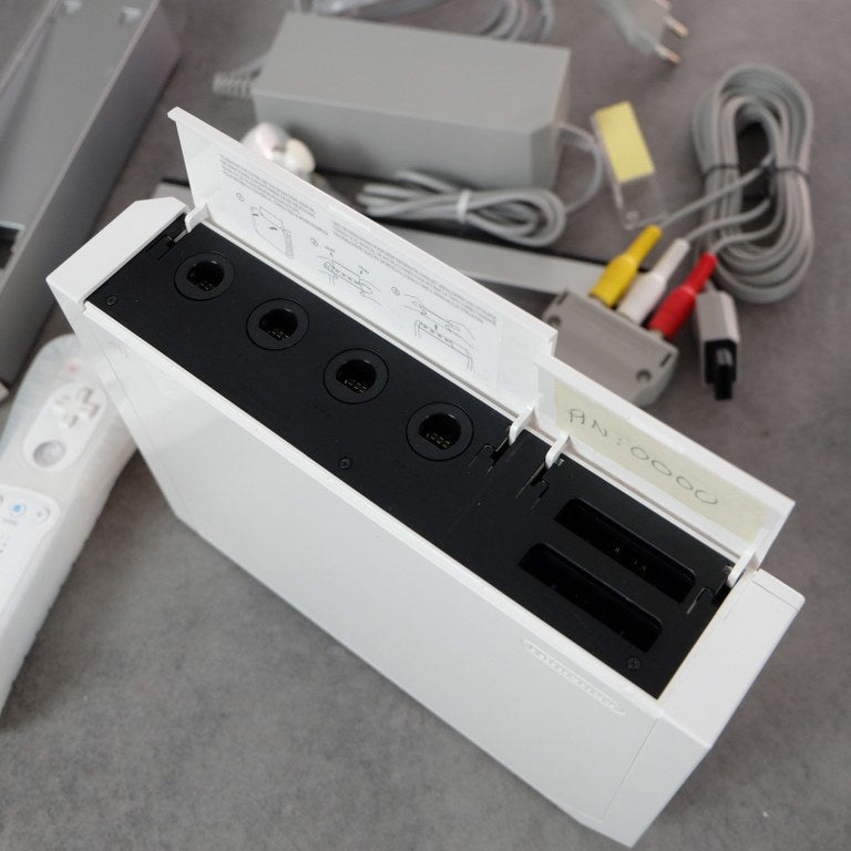 Vendita Nintendo Wii Retrocompatibile Gamecube - Retrogaming Shop