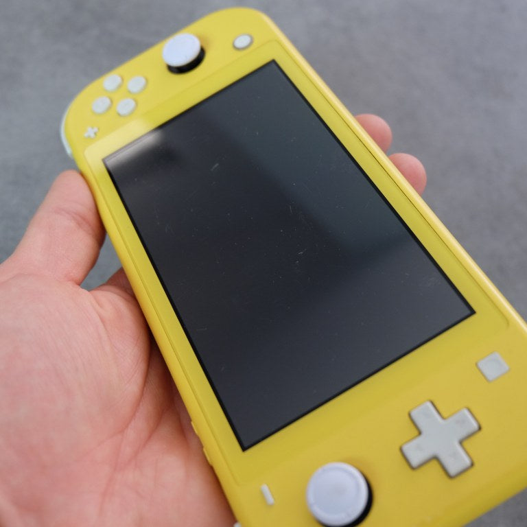 Vendita Nintendo Switch Lite - Retrogaming Shop