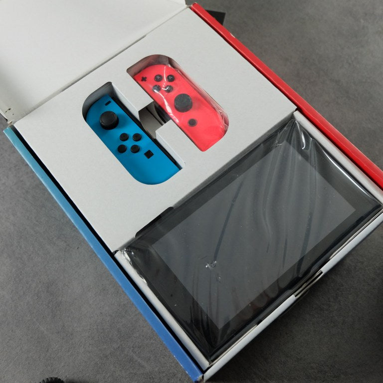 Nintendo Switch + NIntendo Switch Sports Nintendo