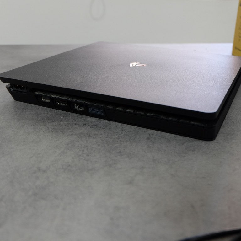 Vendita Playstation 4 500 GB - Retrogaming Shop