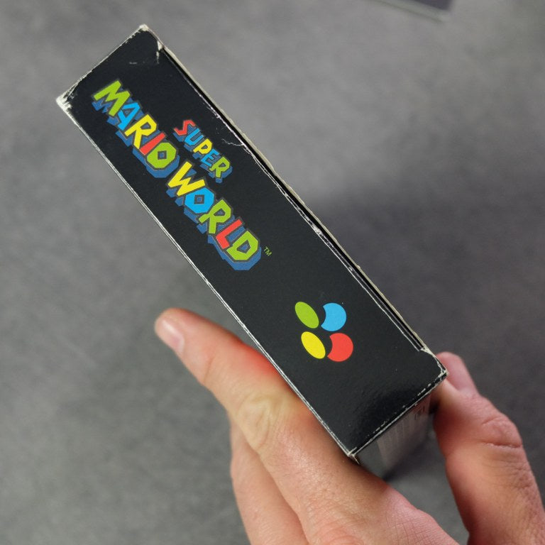 Vendita Super Mario World - Retrogaming Shop