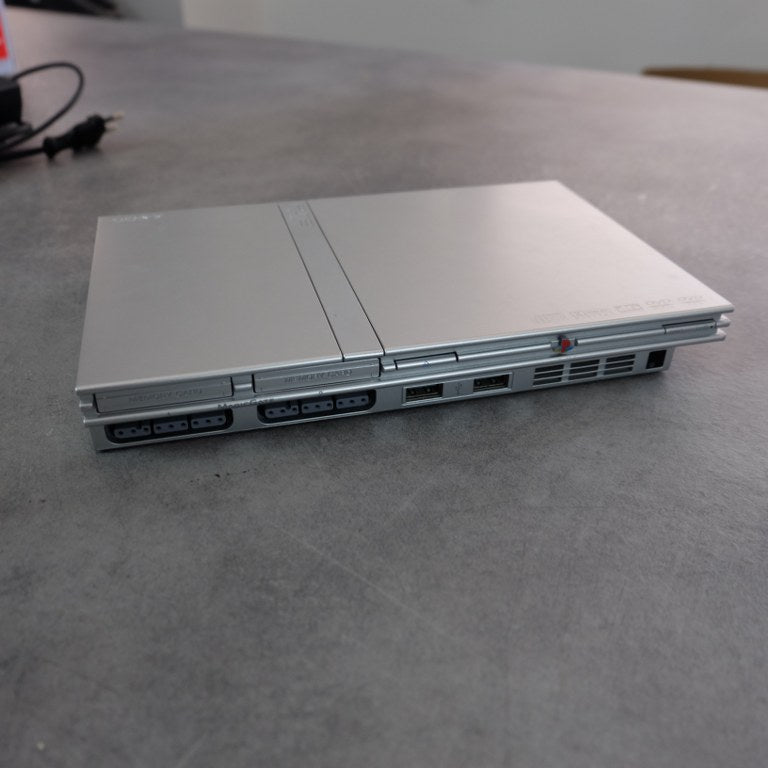 Vendita Playstation 2 Slim Satin Silver - Retrogaming Shop