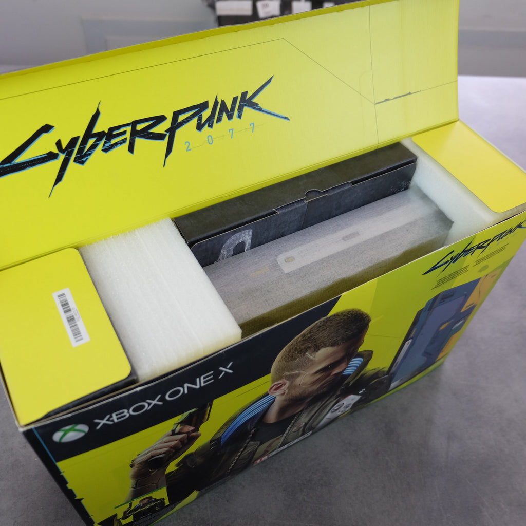 Vendita Xbox One X Cyberpunk 2077 Limited Edition - Retrogaming Shop