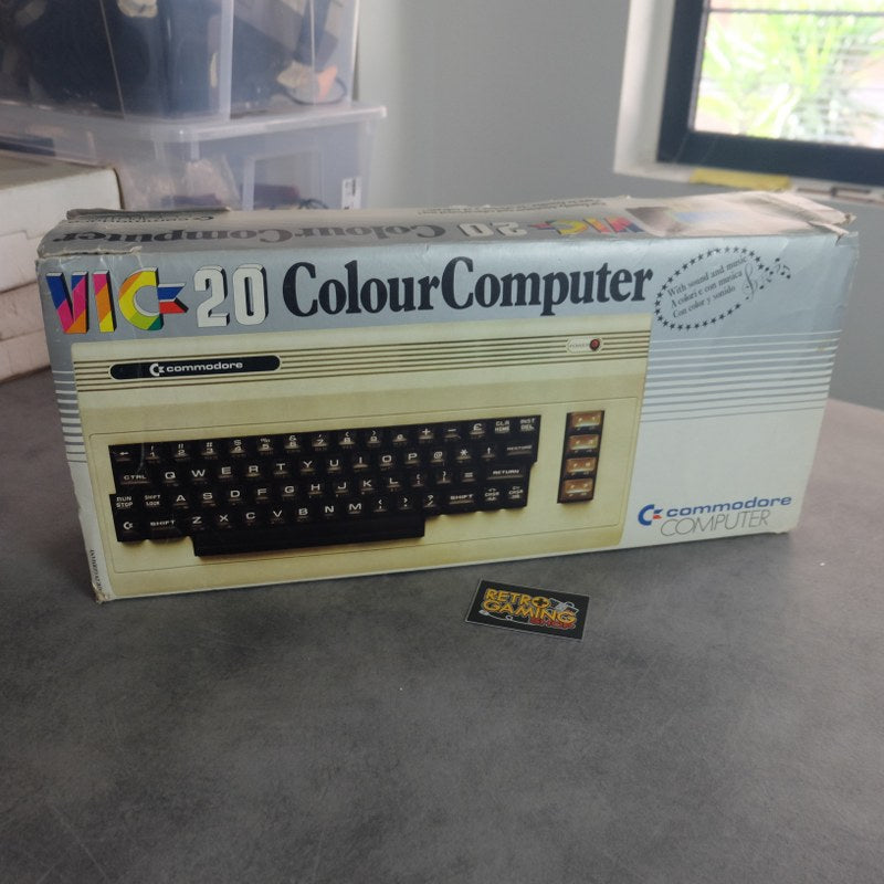 Vendita Commodore Vic 20 Non Funzionante - Retrogaming Shop