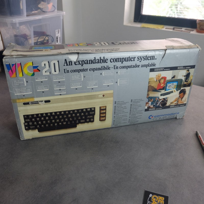 Vendita Commodore Vic 20 Non Funzionante - Retrogaming Shop
