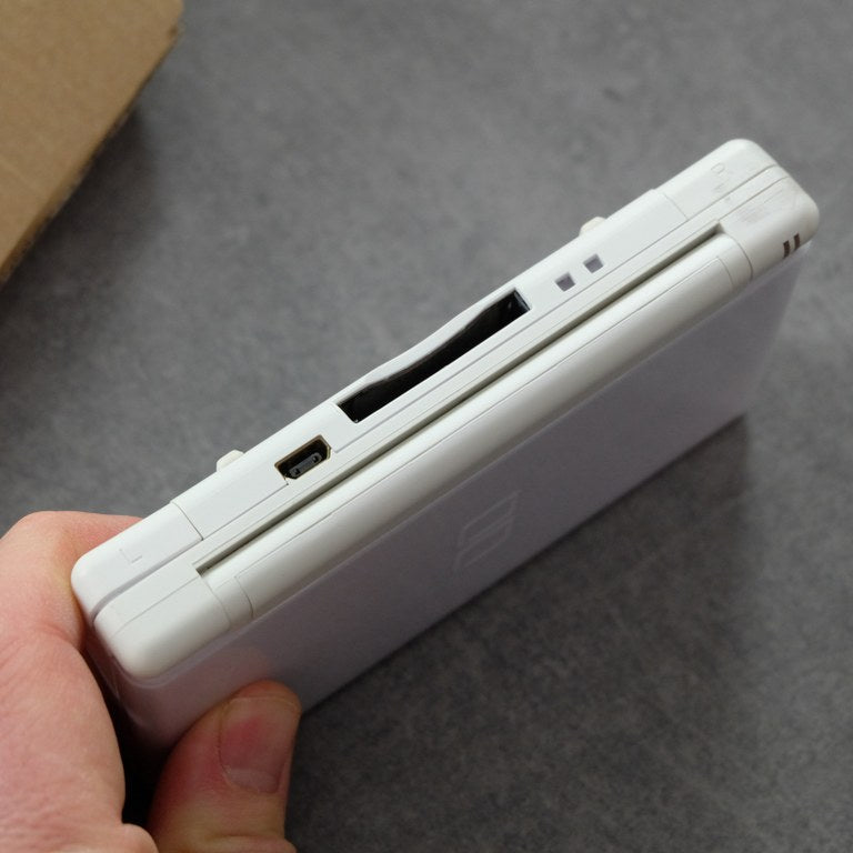 Ds Lite Tarocco, non originale. Nintendo