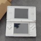 Vendita Ds Lite Tarocco, non originale. - Retrogaming Shop